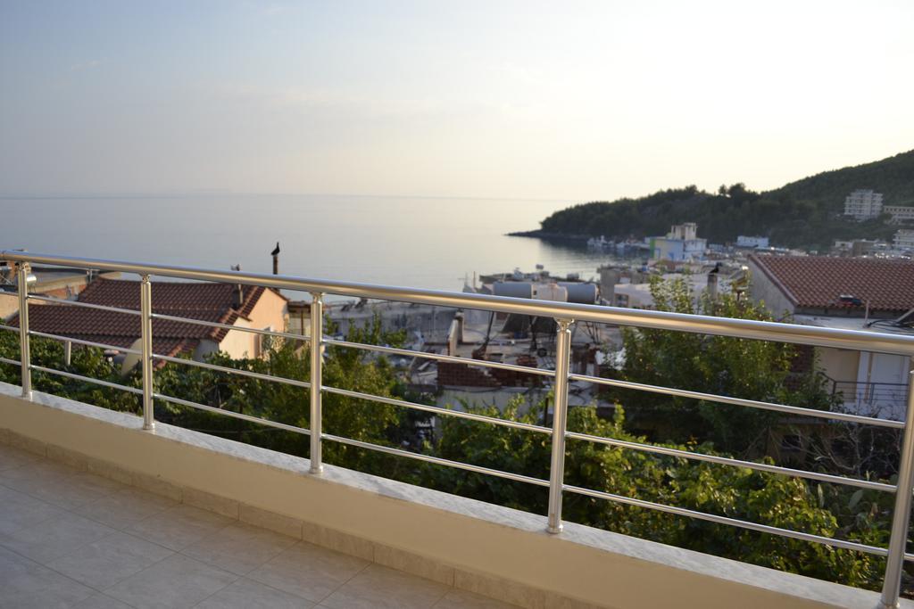 Riviera Rooms Himarë Chambre photo